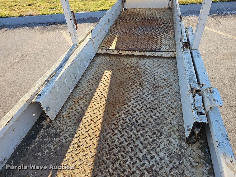 image for item DS5718 2018 JLG 1930ES  scissor lift