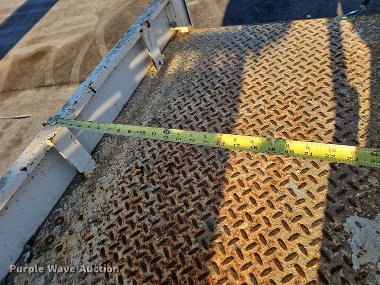 image for item DS5718 2018 JLG 1930ES  scissor lift