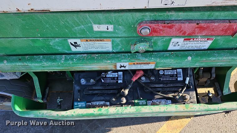 image for item DS5718 2018 JLG 1930ES  scissor lift