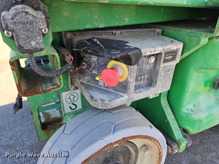 image for item DS5718 2018 JLG 1930ES  scissor lift