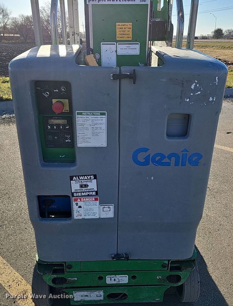 image for item DS5719 2015 Genie Runabout GR-20  vertical lift