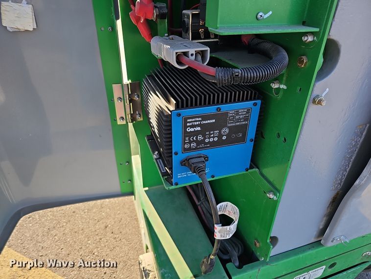 image for item DS5719 2015 Genie Runabout GR-20  vertical lift