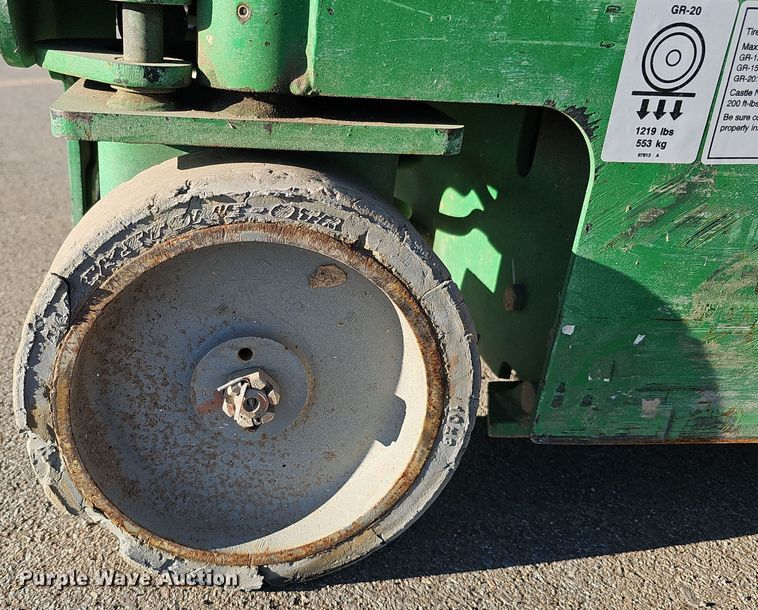 image for item DS5719 2015 Genie Runabout GR-20  vertical lift