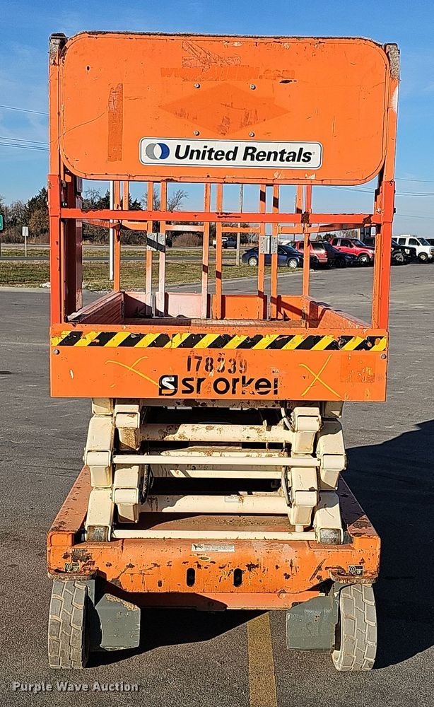 image for item DS5720 2016 Snorkel S4726E  scissor lift