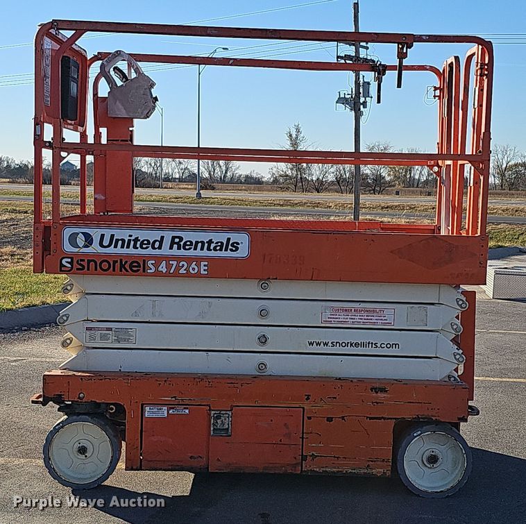 image for item DS5720 2016 Snorkel S4726E  scissor lift