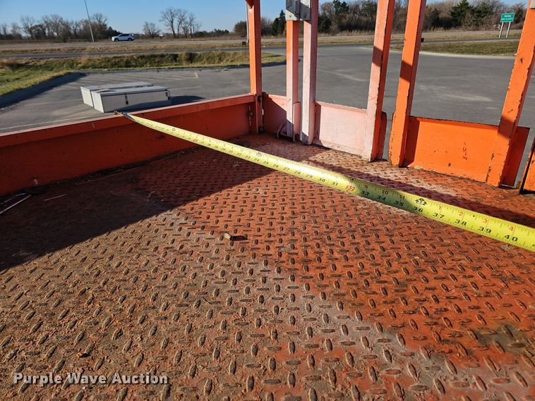 image for item DS5720 2016 Snorkel S4726E  scissor lift