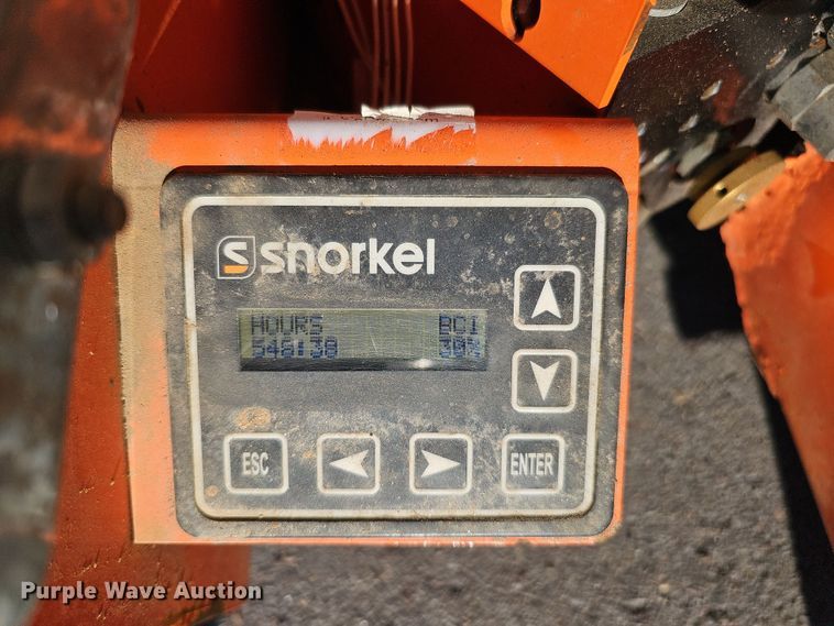 image for item DS5720 2016 Snorkel S4726E  scissor lift