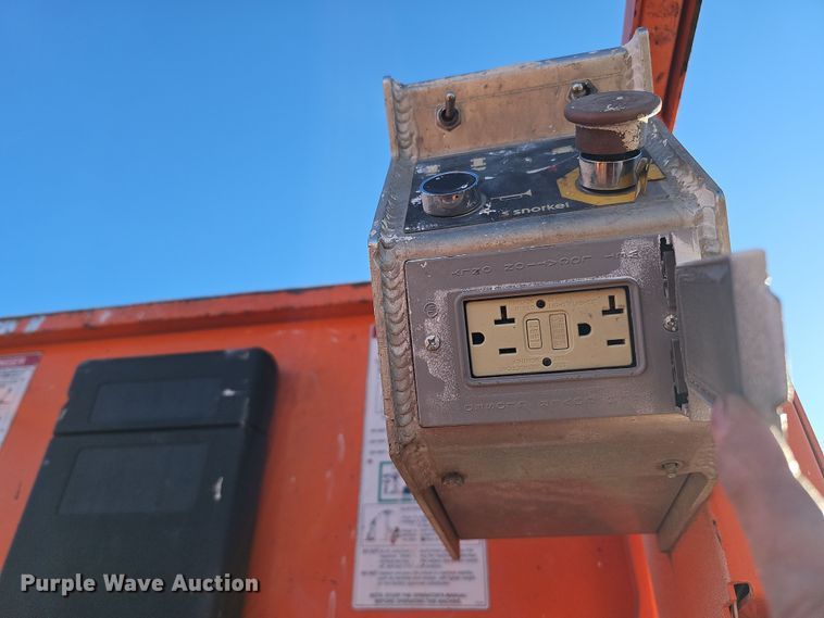 image for item DS5720 2016 Snorkel S4726E  scissor lift