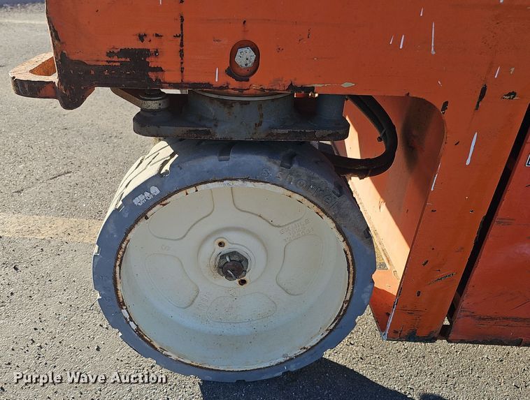 image for item DS5720 2016 Snorkel S4726E  scissor lift