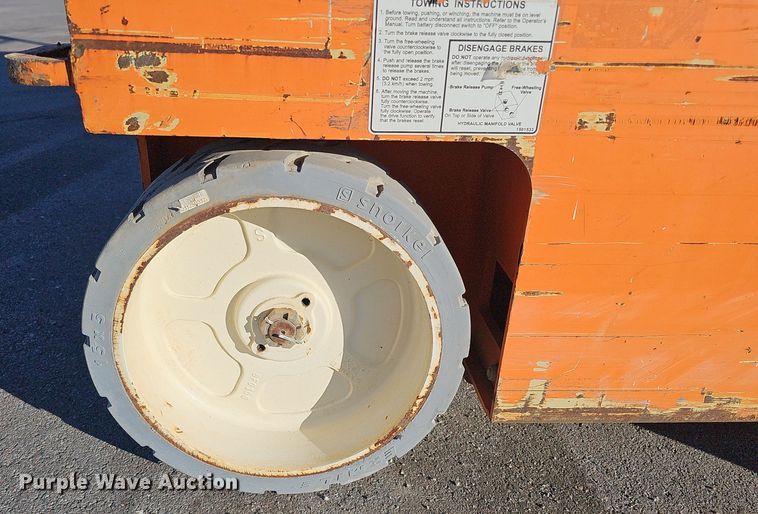 image for item DS5720 2016 Snorkel S4726E  scissor lift