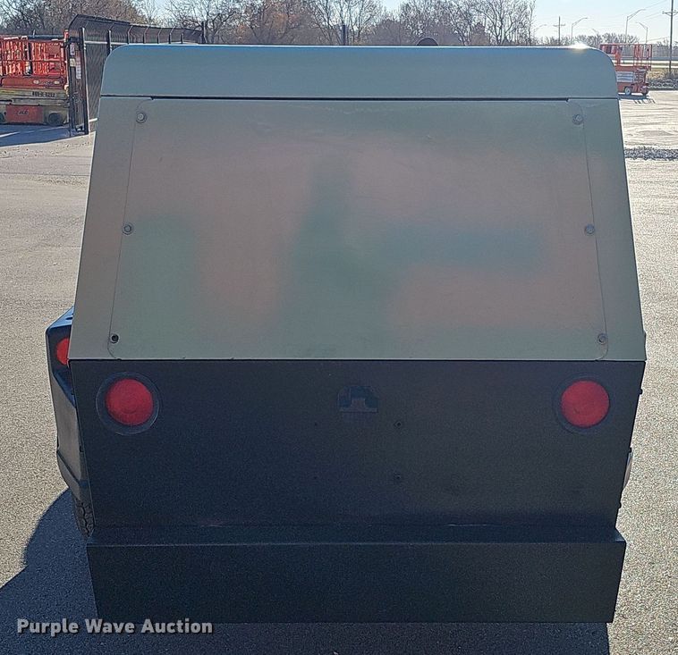 image for item DS5722 Sullair 260 JD  air compressor