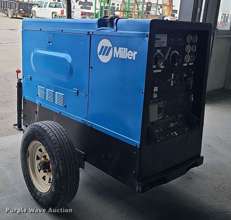 image for item DS5723 Miller Big Blue 402P  welder/generator