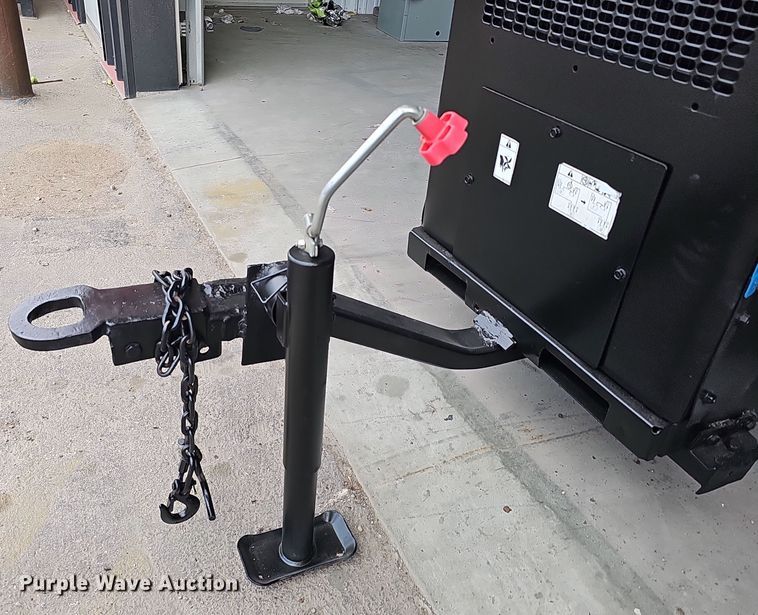 image for item DS5723 Miller Big Blue 402P  welder/generator