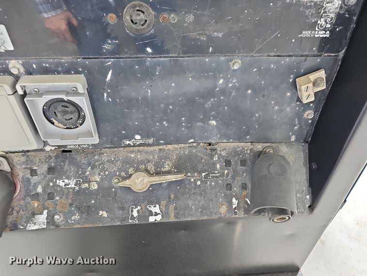 image for item DS5723 Miller Big Blue 402P  welder/generator