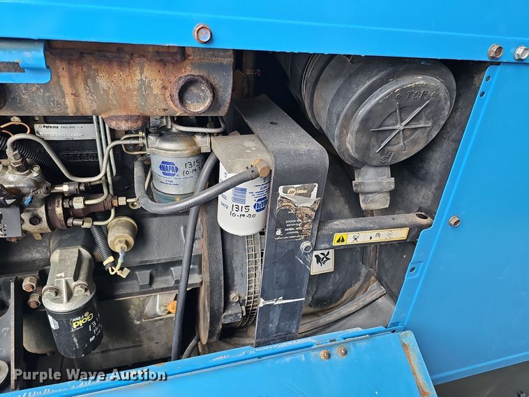 image for item DS5723 Miller Big Blue 402P  welder/generator