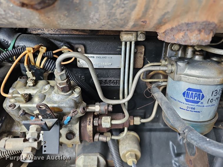 image for item DS5723 Miller Big Blue 402P  welder/generator