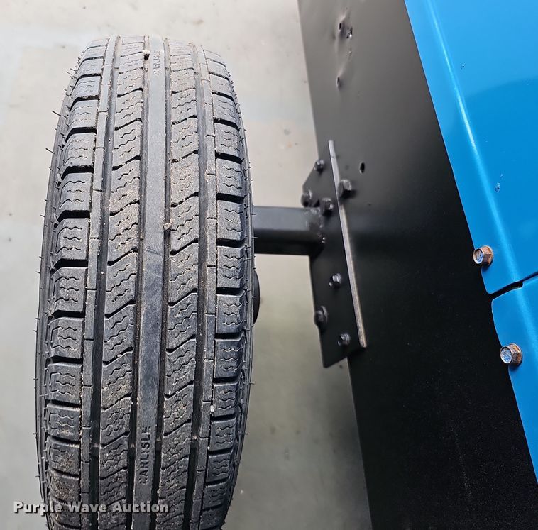 image for item DS5723 Miller Big Blue 402P  welder/generator