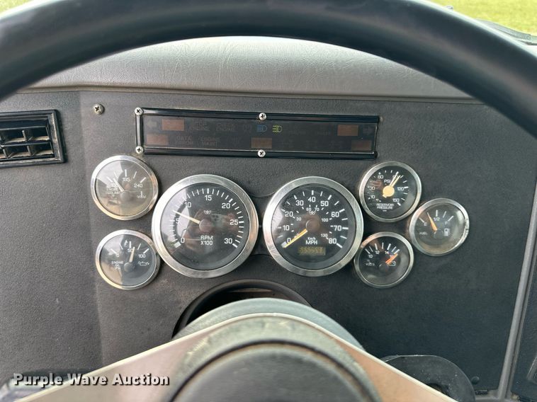 image for item DW2764 2000 Westernstar 4900  dump truck