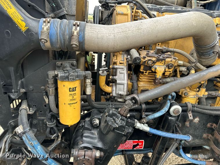 image for item DW2764 2000 Westernstar 4900  dump truck