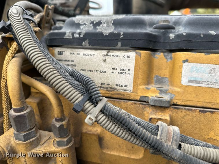 image for item DW2764 2000 Westernstar 4900  dump truck