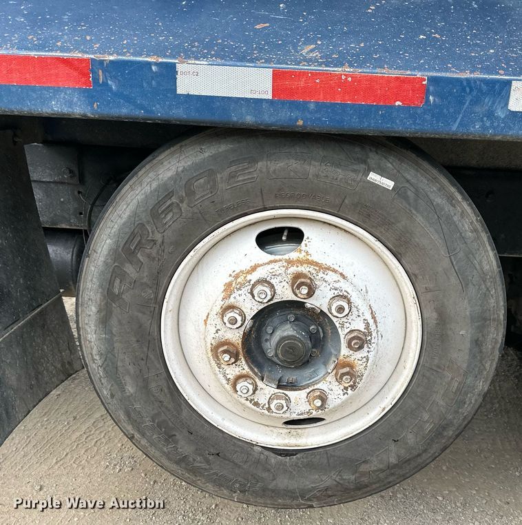 image for item DW2764 2000 Westernstar 4900  dump truck