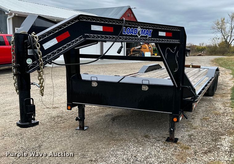 image for item DW2891 2017 Load Trail  equipment trailer