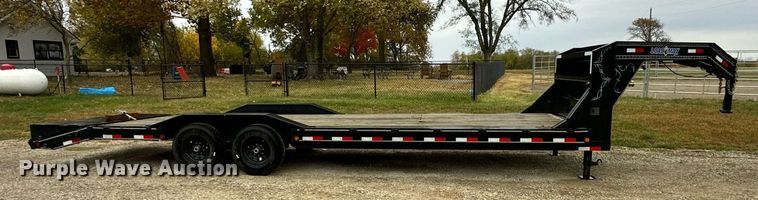 image for item DW2891 2017 Load Trail  equipment trailer