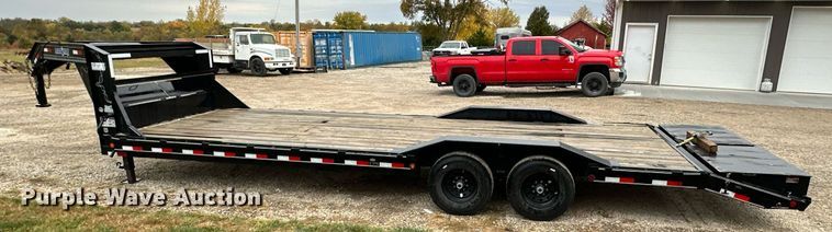 image for item DW2891 2017 Load Trail  equipment trailer