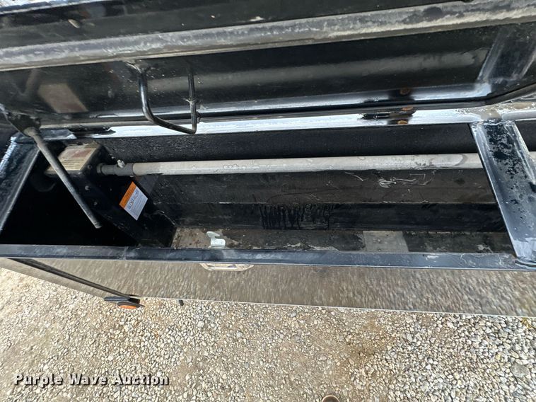 image for item DW2891 2017 Load Trail  equipment trailer