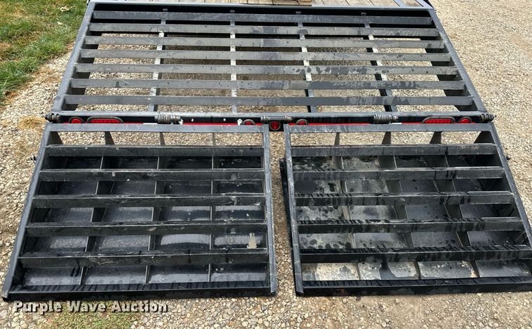 image for item DW2891 2017 Load Trail  equipment trailer