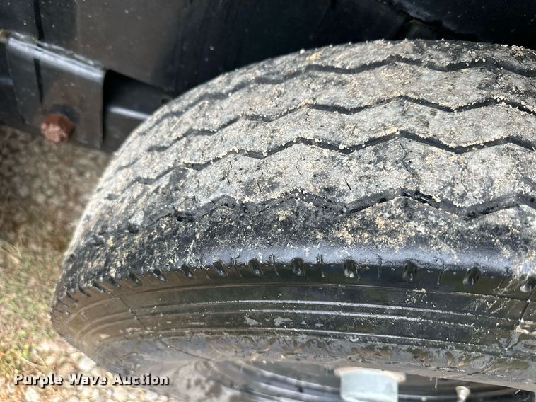 image for item DW2891 2017 Load Trail  equipment trailer