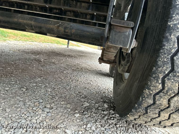 image for item DW2891 2017 Load Trail  equipment trailer