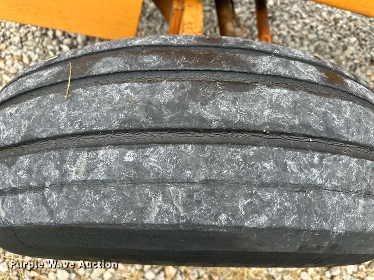 image for item DW2892 1982 Case 586D  forklift