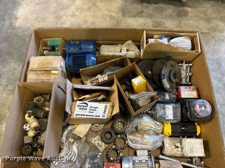 image for item DW2893 Electrical supplies