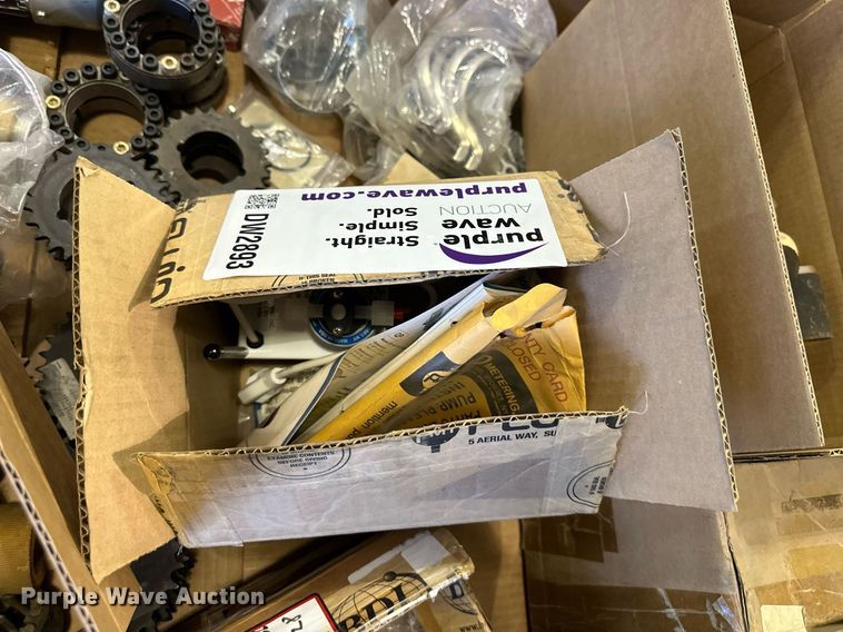 image for item DW2893 Electrical supplies