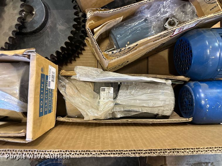 image for item DW2893 Electrical supplies