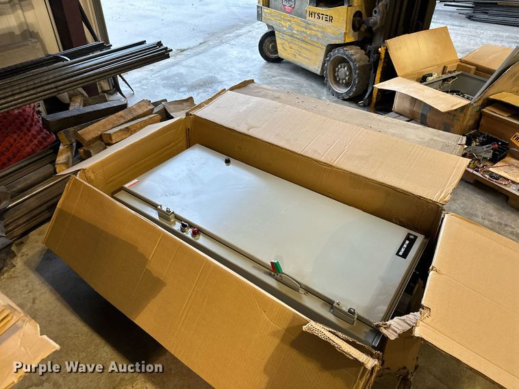 image for item DW2893 Electrical supplies