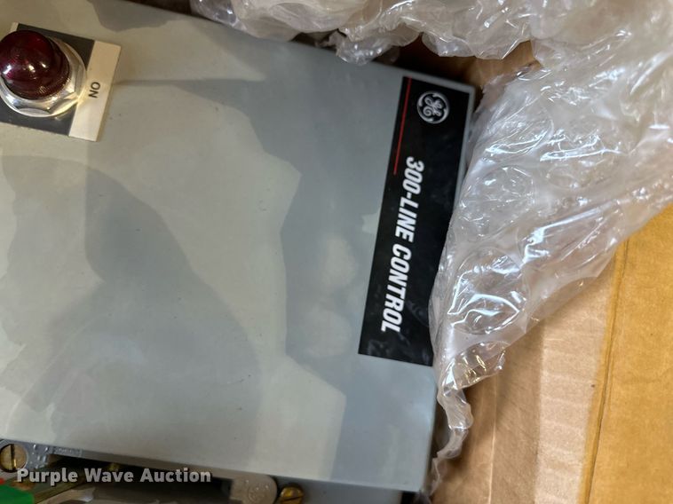 image for item DW2893 Electrical supplies