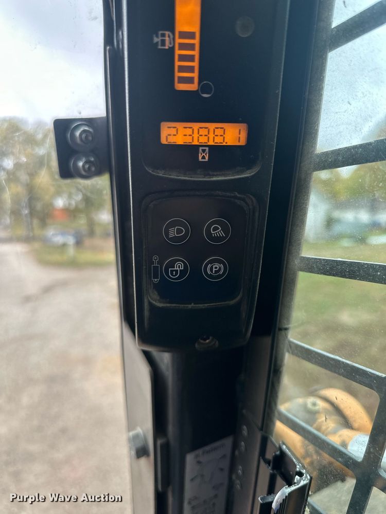 image for item DW2894 2007 Case 450CT  tracked skid steer loader