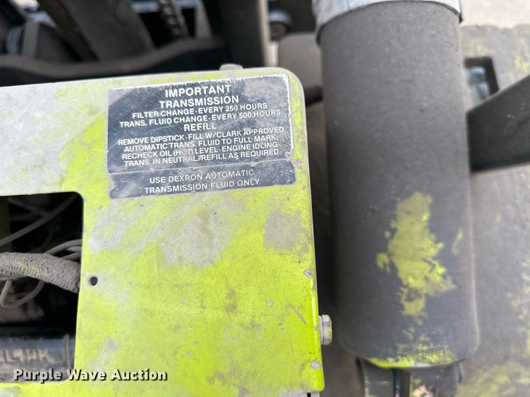 image for item DW2895 Clark  forklift