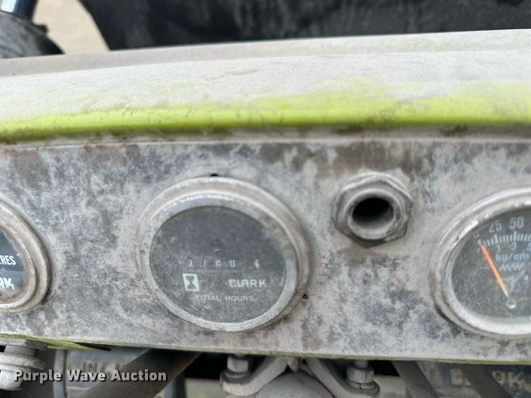 image for item DW2895 Clark  forklift