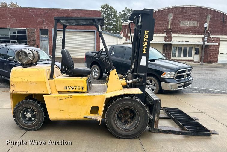 image for item DW2896 Hyster H80XL  forklift