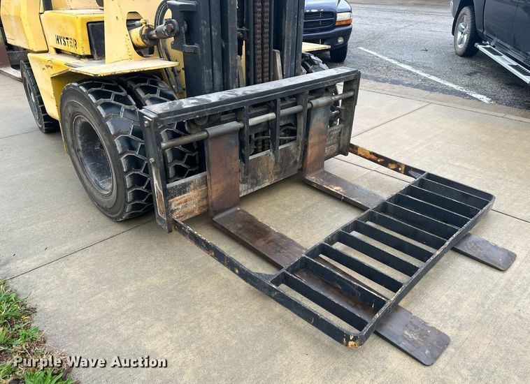 image for item DW2896 Hyster H80XL  forklift