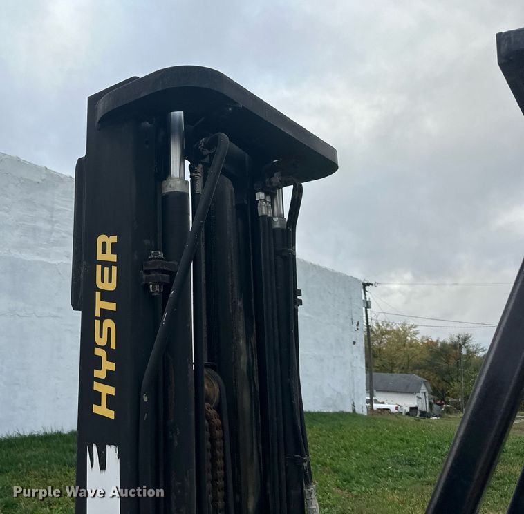 image for item DW2896 Hyster H80XL  forklift