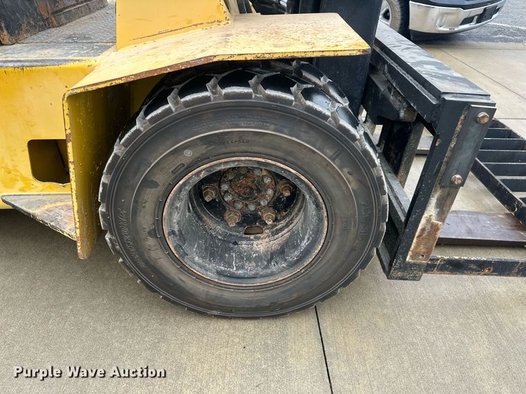 image for item DW2896 Hyster H80XL  forklift