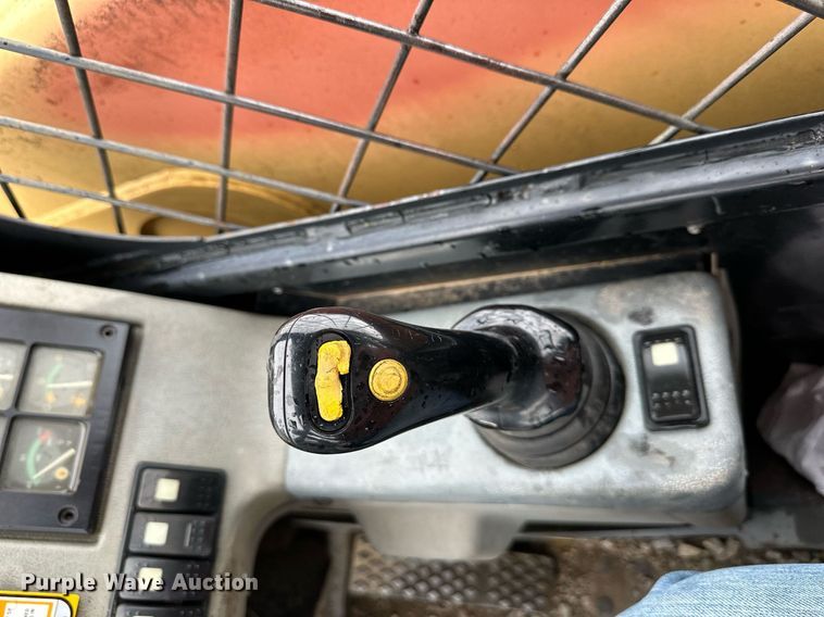 image for item DW2898 1996 Caterpillar TH83  telehandler