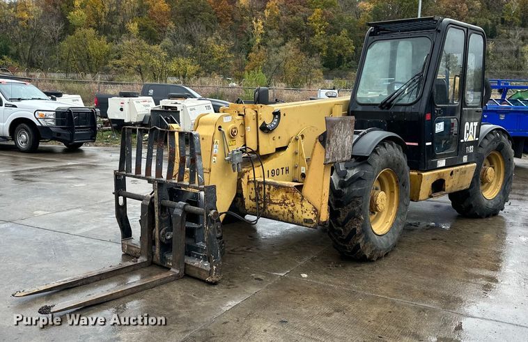 image for item DW2899 2003 Caterpillar TH83  telehandler
