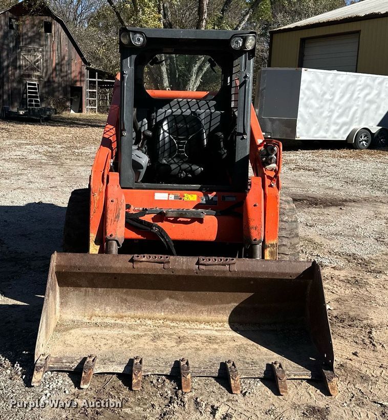 image for item DW2914 2016 Kubota SSV75  skid steer loader