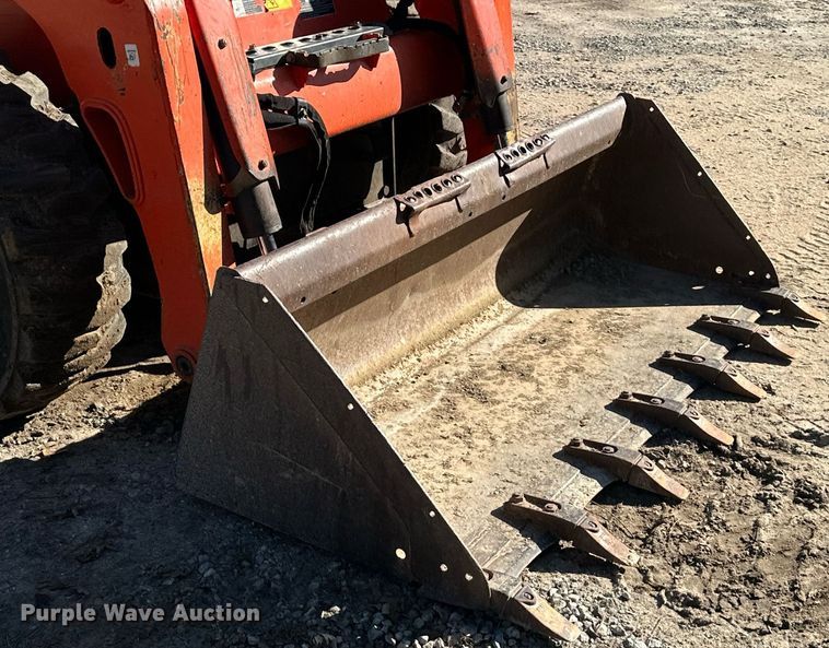 image for item DW2914 2016 Kubota SSV75  skid steer loader