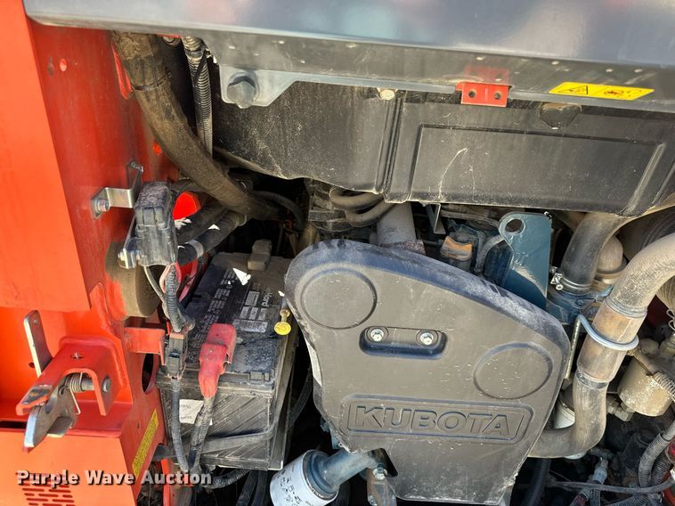 image for item DW2914 2016 Kubota SSV75  skid steer loader